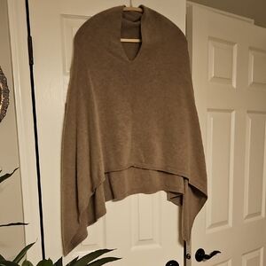 LL Bean Cozy Brown Knit Poncho